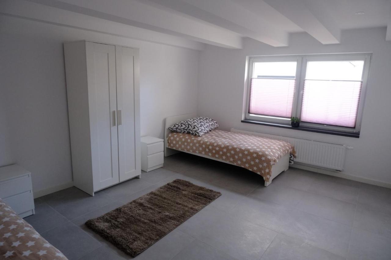 2 Zimmer Monteurswohnung Mit Kuche Und Bad Osnabrück Esterno foto